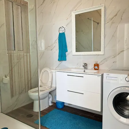 Modern Apartmán